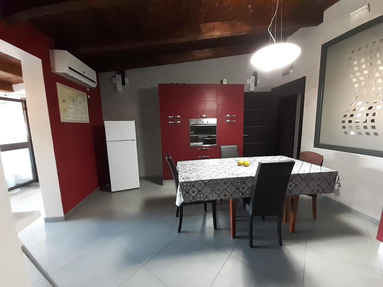 Tonnara House And Holiday 아볼라 외부 사진